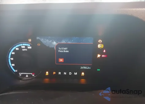 2024 Ford Bronco Outer Banks z USA, uszkodzony, nr VIN 1FMDE8BH6RLA13797